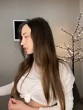 Polli Kiss online show from 05-21-26, 06:49