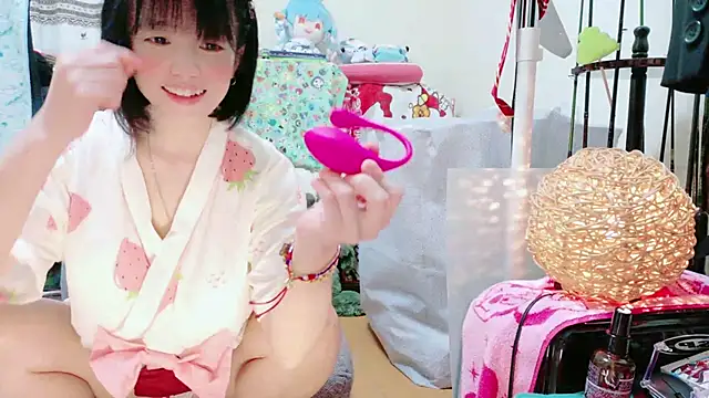 Snapshot of renapiyon8182 chatting on 03-19-25, 07:38 renapiyon8182 online show from 03-19-25, 07:38