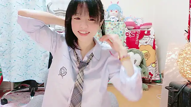 Snapshot of renapiyon8182 chatting on 01-11-25, 07:27 renapiyon8182 online show from 01-11-25, 07:27