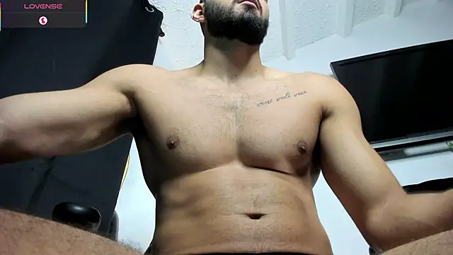 Joao Batista Oficial online show from 11-16-25, 02:27