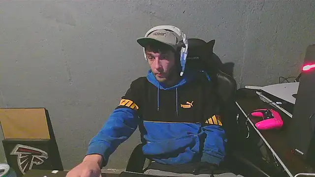 Superoz77 online show from 12-24-24, 05:38