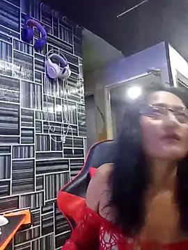Snapshot of AdelinaMiran90 chatting on 09-11-25, 03:17 AdelinaMiran90 online show from 09-11-25, 03:17