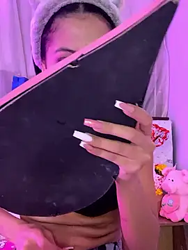 Lina10 online show from 01-13-26, 09:08