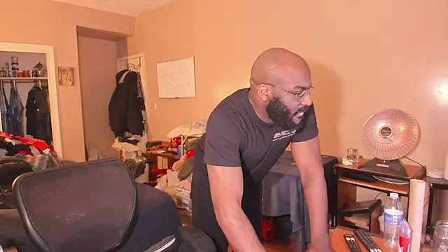 MrChuckDailyXXX online show from 02-20-26, 10:06