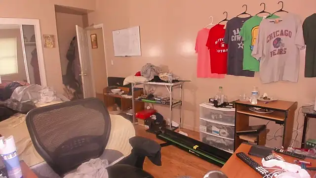 MrChuckDailyXXX online show from 10-03-25, 08:32