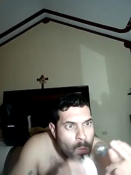 Rober2230 online show from 01-20-25, 01:00