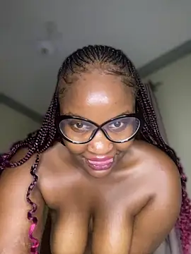 Snapshot of hotshie666-cum chatting on 04-22-26, 01:56 hotshie666-cum online show from 04-22-26, 01:56
