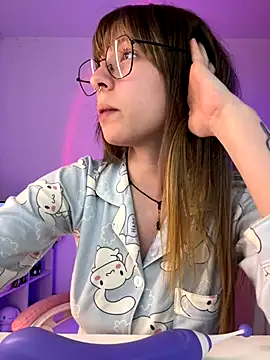  nobara   online show from 10-23-25, 02:43