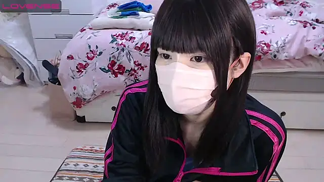 Snapshot of AMI___oO chatting on 03-09-25, 04:05 AMI   oO online show from 03-09-25, 04:05