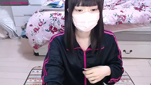 Snapshot of AMI___oO chatting on 03-08-25, 10:56 AMI   oO online show from 03-08-25, 10:56