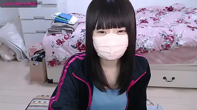 Snapshot of AMI___oO chatting on 02-11-25, 09:09 AMI   oO online show from 02-11-25, 09:09