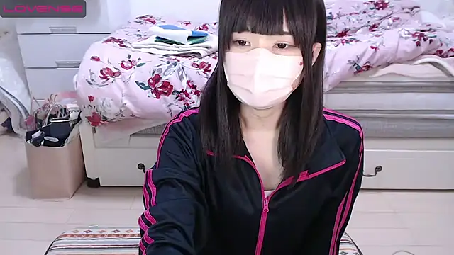 Snapshot of AMI___oO chatting on 03-22-25, 08:40 AMI   oO online show from 03-22-25, 08:40