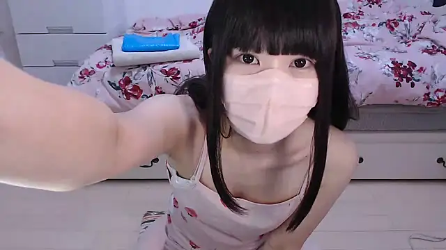 Snapshot of AMI___oO chatting on 10-21-25, 09:58 AMI   oO online show from 10-21-25, 09:58
