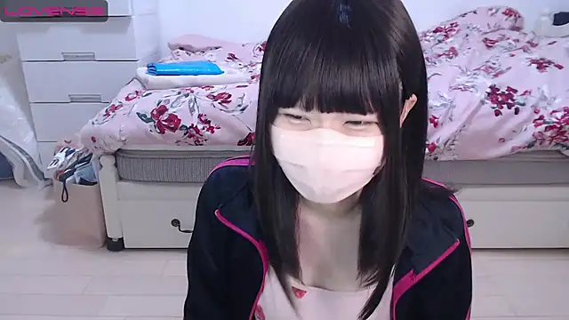 Snapshot of AMI___oO chatting on 09-13-25, 11:49 AMI   oO online show from 09-13-25, 11:49