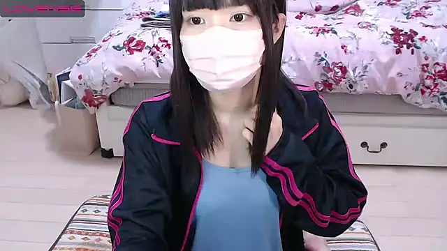 Snapshot of AMI___oO chatting on 01-07-25, 10:22 AMI   oO online show from 01-07-25, 10:22