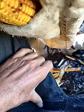 Snapshot of murokkk31 chatting on 12-19-25, 05:54 murokkk31 online show from 12-19-25, 05:54