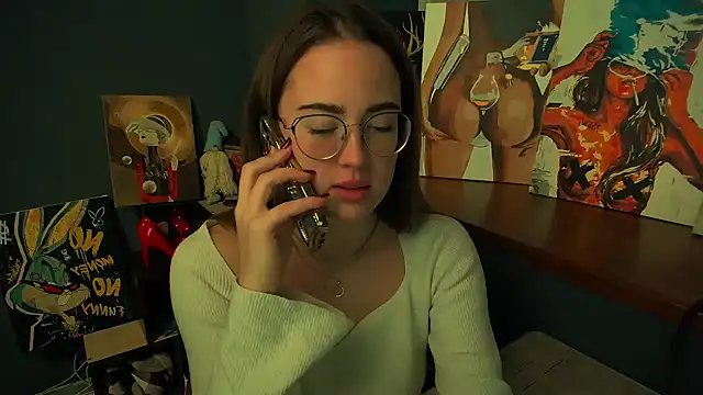 luxie milady online show from 02-16-26, 01:43