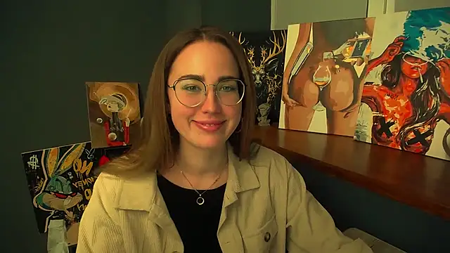 luxie milady online show from 04-14-26, 01:16