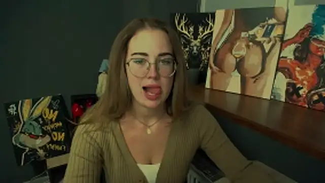 luxie milady online show from 10-28-25, 01:21