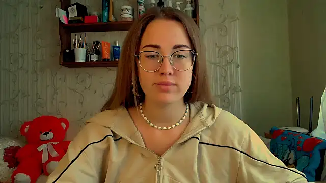 luxie milady online show from 10-09-25, 11:33