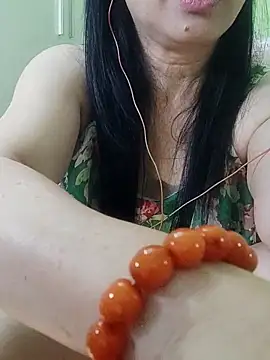 Snapshot of Hangem111 chatting on 05-01-26, 03:50 Hangem111 online show from 05-01-26, 03:50