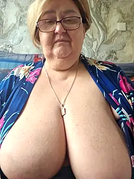 Awn290668 online show from 11-06-25, 08:40