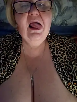 Awn290668 online show from 02-03-26, 05:49