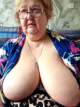 Awn290668 online show from 11-16-25, 11:15