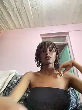 Snapshot of Tee_babygirl1 chatting on 01-06-25, 01:41 Tee babygirl1 online show from 01-06-25, 01:41