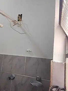 LopeseLua online show from 11-28-25, 02:06