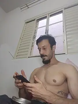 LopeseLua online show from 11-20-25, 08:42