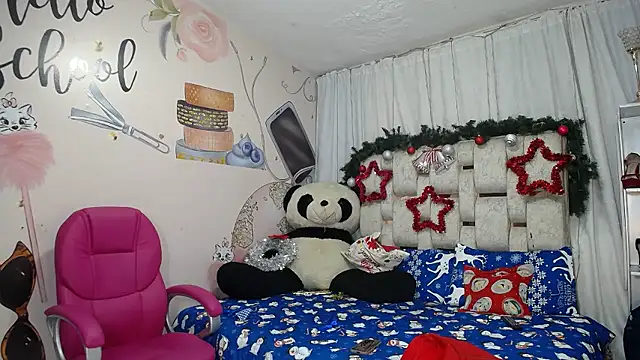 EMMA SWEETT1 online show from 01-09-26, 12:34