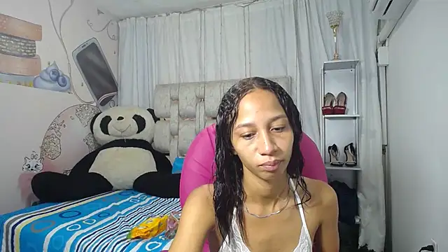 EMMA SWEETT1 online show from 01-16-26, 12:42