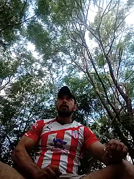 Snapshot of Thiago_Summers chatting on 02-22-26, 01:24 Thiago Summers online show from 02-22-26, 01:24