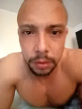 Snapshot of Thiago_Summers chatting on 02-07-26, 12:13 Thiago Summers online show from 02-07-26, 12:13