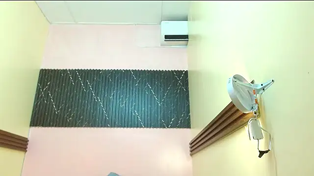 Thiago Summers online show from 11-05-25, 03:04