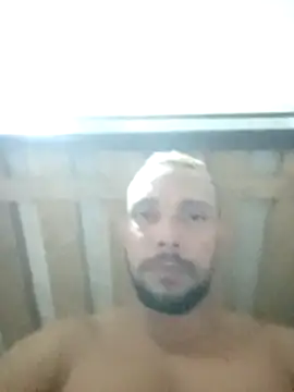 Snapshot of Thiago_Summers chatting on 02-13-26, 02:44 Thiago Summers online show from 02-13-26, 02:44