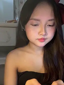 Alice1818 online show from 11-13-25, 06:50