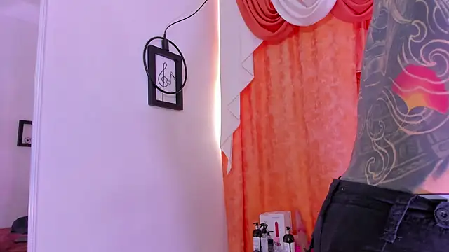 dilan scootk  online show from 05-02-26, 02:33