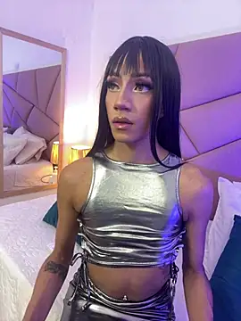 Snapshot of VictoriaRoss1 chatting on 02-17-25, 11:54 VictoriaRoss1 online show from 02-17-25, 11:54