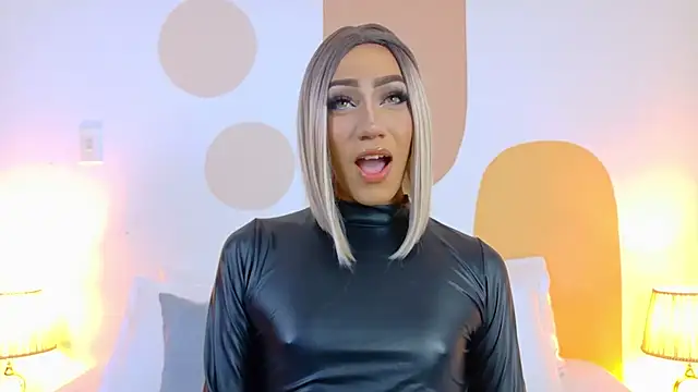 Snapshot of VictoriaRoss1 chatting on 10-16-25, 03:48 VictoriaRoss1 online show from 10-16-25, 03:48