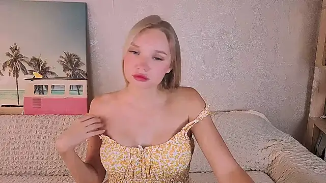 BoysLoveBlondee online show from 09-23-25, 06:31