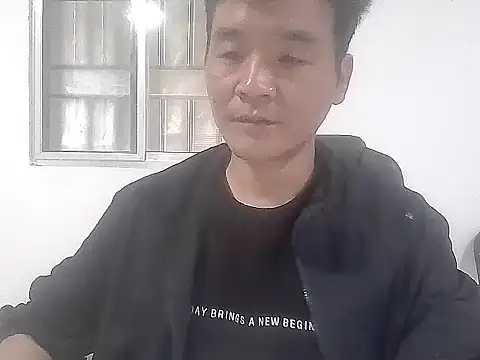 kisstoyousoon2024 online show from 11-16-25, 09:47