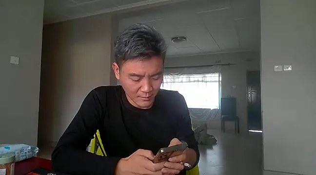 Snapshot of kisstoyousoon2024 chatting on 01-01-25, 08:24 kisstoyousoon2024 online show from 01-01-25, 08:24