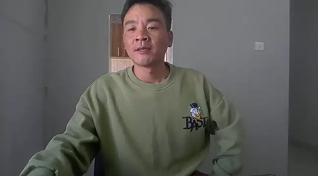 Snapshot of kisstoyousoon2024 chatting on 12-04-24, 07:33 kisstoyousoon2024 online show from 12-04-24, 07:33