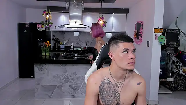 vicky wendy hot sexx online show from 07-12-26, 05:41
