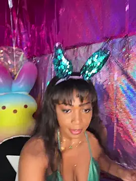 Snapshot of Blazerina chatting on 04-02-26, 05:08 Blazerina online show from 04-02-26, 05:08