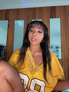 Snapshot of Blazerina chatting on 03-18-26, 09:15 Blazerina online show from 03-18-26, 09:15