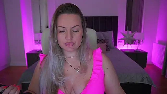 KiraCandyS online show from 03-14-26, 08:59