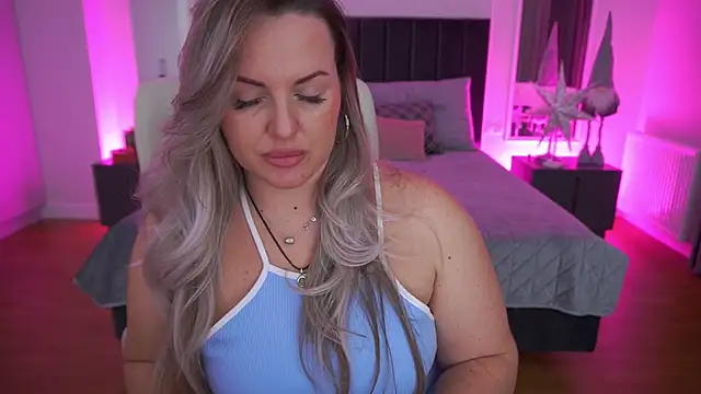 KiraCandyS online show from 01-13-26, 09:08